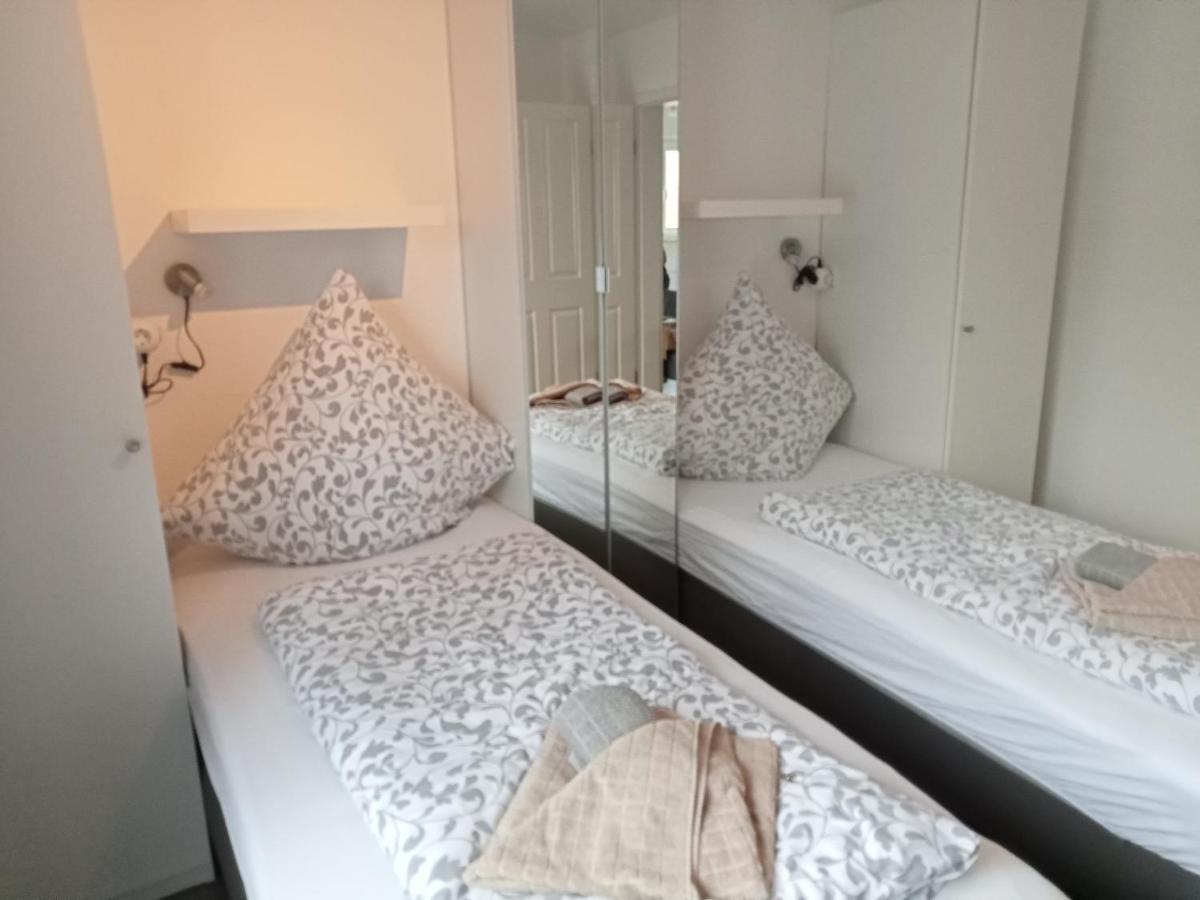 Ferienhaus Am Binnenhafen Emden Kültér fotó